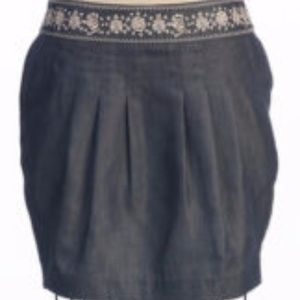HAZEL TENCEL EMBROIDERED MINI SKIRT